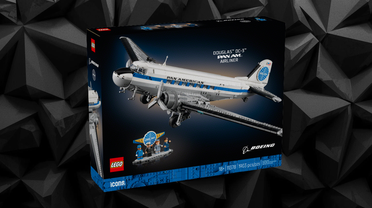 LEGO - Douglas DC-3 PAN AM Airliner - 11378